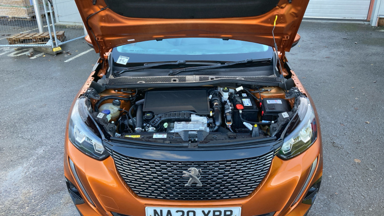 Peugeot 2008 1.2 PureTech 130 Allure 5dr Petrol Estate